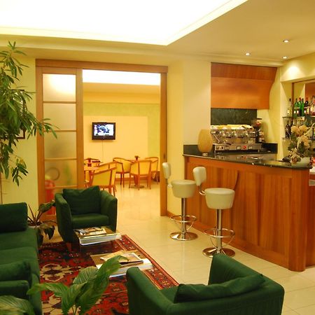 Hotel Gala Pesaro Extérieur photo
