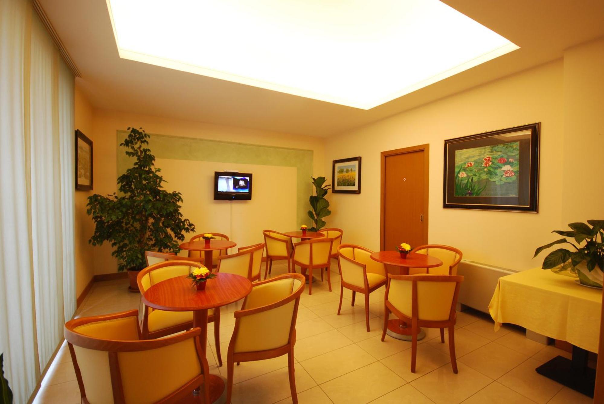 Hotel Gala Pesaro Extérieur photo